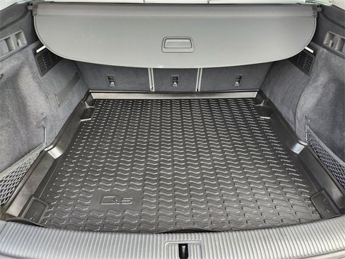 Used 2023 Audi Q5 2.0T Premium Plus w/ Premium Plus Package image 34