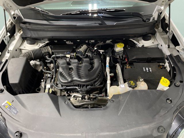 Used 2021 Jeep Cherokee Latitude Lux 80th Anniv w/ Quick Order Package 26U 80TH AWD/4WD image 34