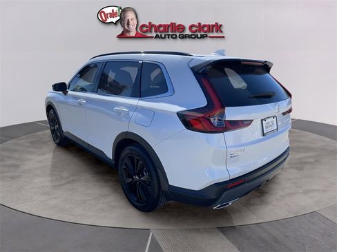 Used 2025 Honda CR-V Sport Touring image 3