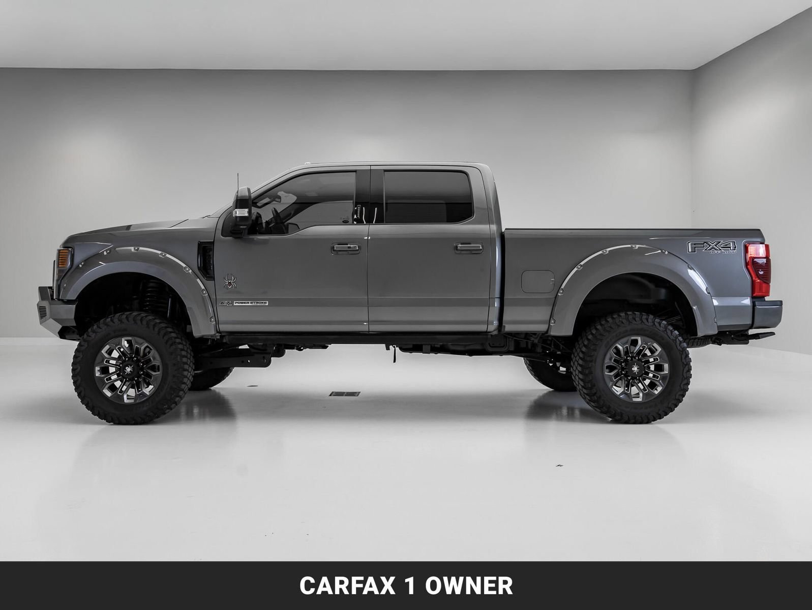 Used 2022 Ford F250 Lariat w/ Black Appearance Package AWD/4WD image 5