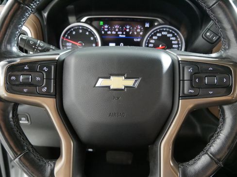 Used 2021 Chevrolet Silverado 1500 High Country w/ Technology Package image 25