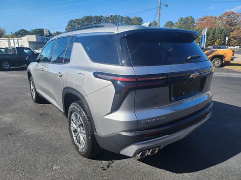 New 2026 Chevrolet Traverse LT w/ Driver Confidence Package image 3