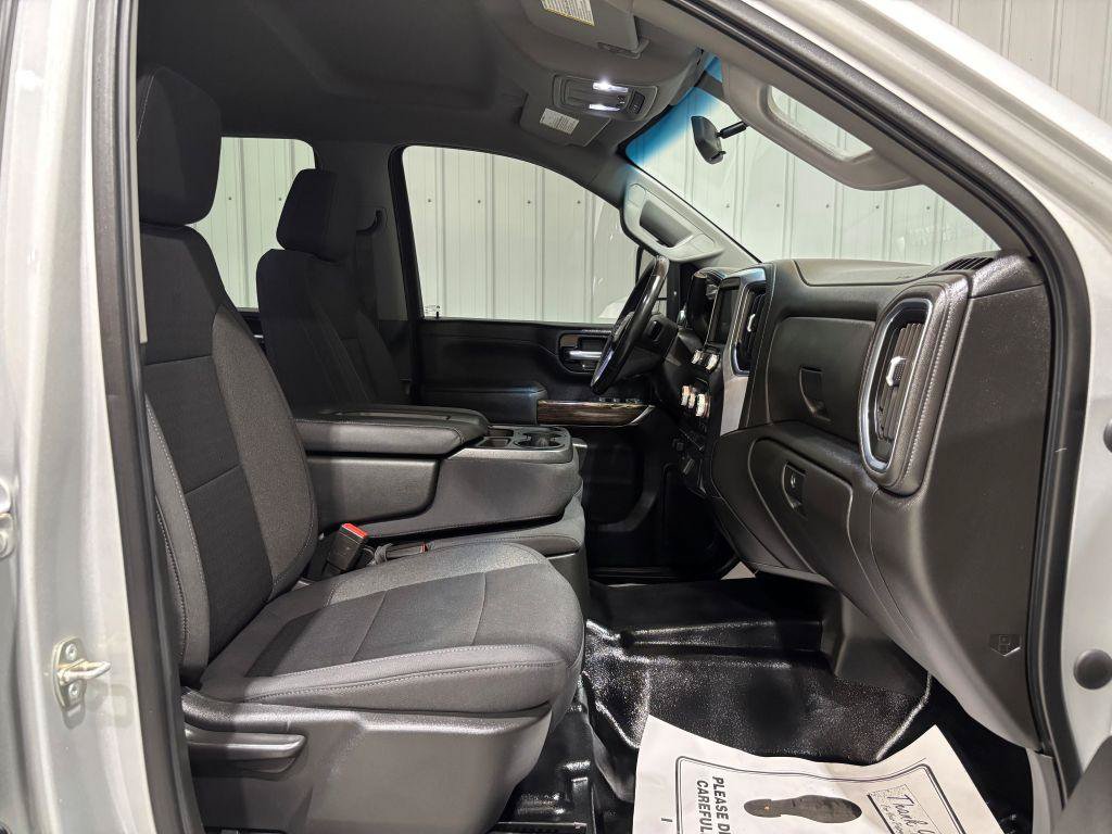 Used 2022 GMC Sierra 2500 SLE w/ SLE Value Package; AWD/4WD image 12