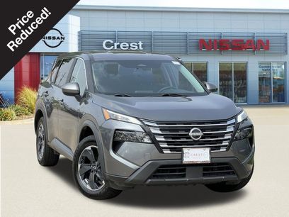 Used 2024 Nissan Rogue SV