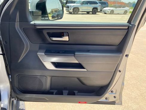 Certified 2025 Toyota Sequoia 4WD image 19