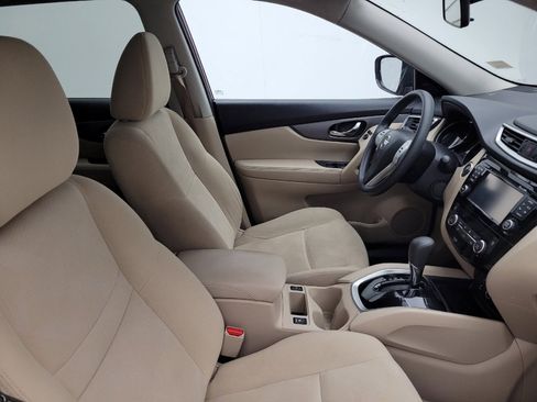 Used 2016 Nissan Rogue SV w/ SV Premium Package image 21