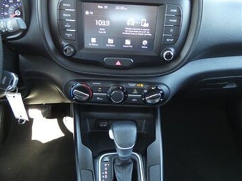 Used 2020 Kia Soul LX image 31