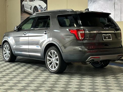 Used 2016 Ford Explorer Limited FWD image 6