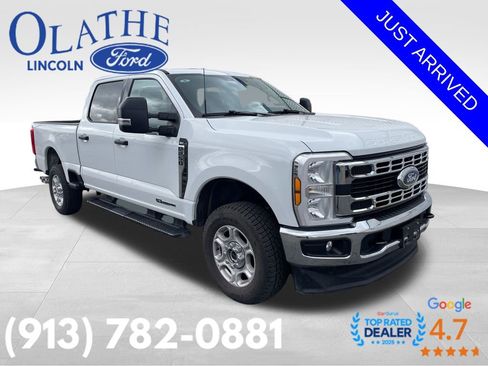 Used 2025 Ford F250 XLT image 2