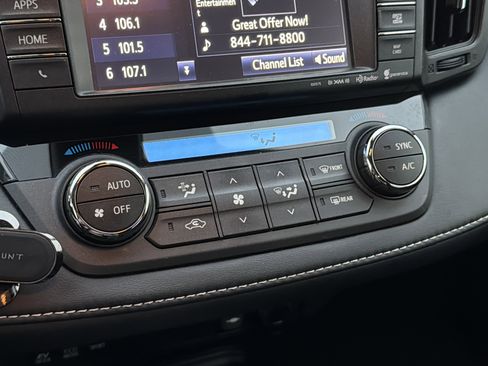 Used 2016 Toyota RAV4 XLE image 31