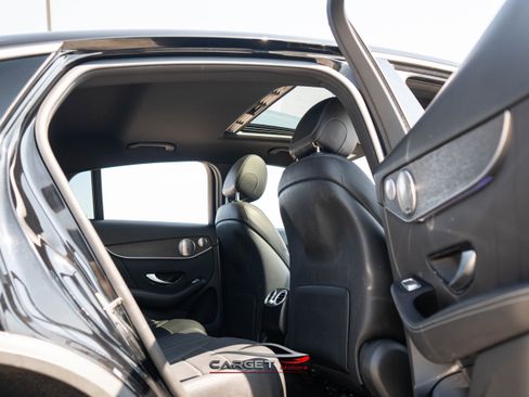 Used 2020 Mercedes-Benz GLC 300 4MATIC Coupe image 18