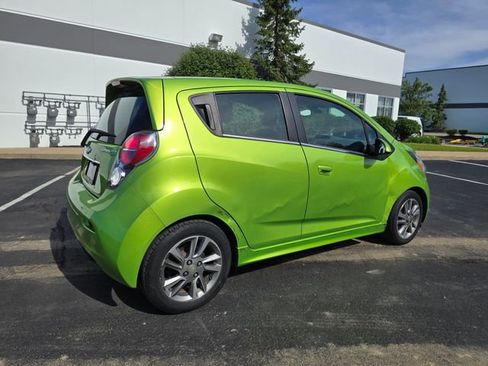 Used 2016 Chevrolet Spark LT FWD image 5
