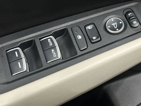 Certified 2023 Honda Accord EX image 19