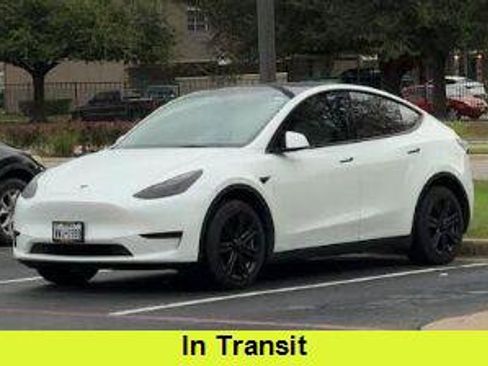 Used 2021 Tesla Model Y Long Range AWD/4WD image 1