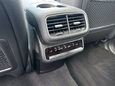 Certified 2025 Mercedes-Benz GLS 450 4MATIC image 26