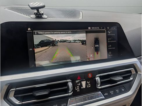 Used 2019 BMW 330i Sedan w/ Premium Package RWD image 20