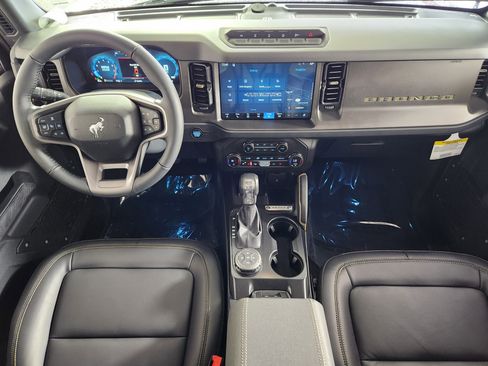 New 2026 Ford Bronco Badlands AWD/4WD image 15