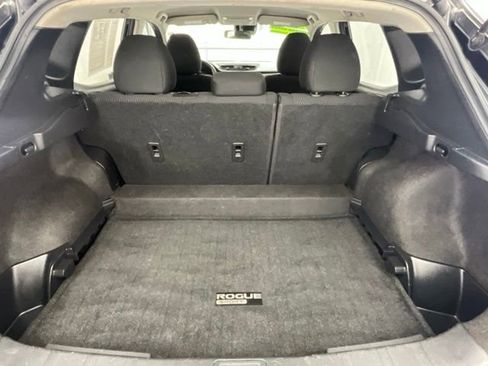 Used 2020 Nissan Rogue Sport S FWD image 21