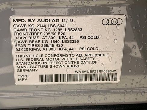 Used 2024 Audi Q4 e-tron Prestige w/ Black Optic Package AWD/4WD image 38