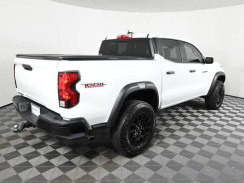 Used 2023 Chevrolet Colorado Trail Boss w/ Technology Package image 7