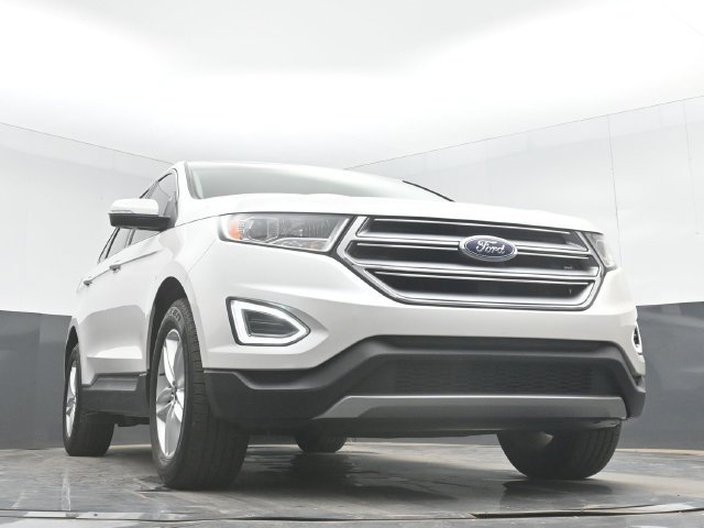 Used 2017 Ford Edge SEL w/ Equipment Group 201A AWD/4WD image 40