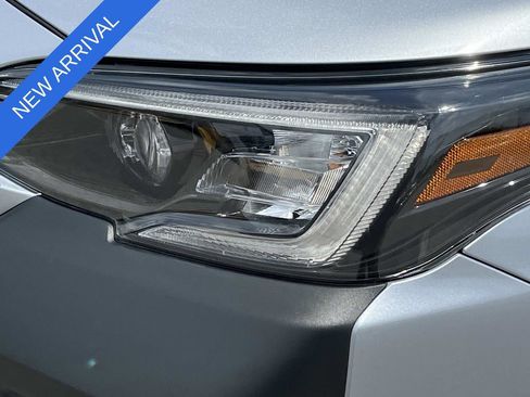 Certified 2023 Subaru Outback Wilderness AWD/4WD image 9