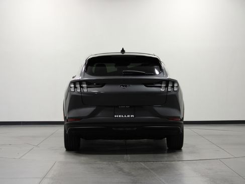 Used 2021 Ford Mustang Mach-E Select image 5