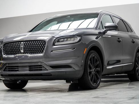 Used 2021 Lincoln Nautilus Reserve w/ Equipment Group 201A FWD image 10