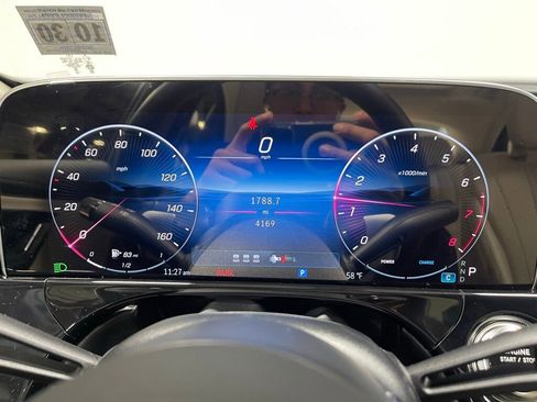 Used 2026 Mercedes-Benz E 350 4MATIC Sedan image 32