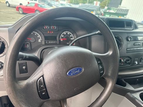 Used 2012 Ford E-250 and Econoline 250 w/ PWR Group RWD image 14