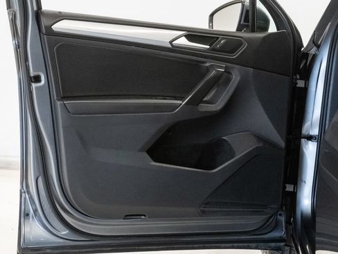 Used 2022 Volkswagen Tiguan S AWD/4WD image 8
