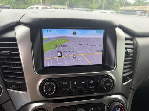 Used 2015 Chevrolet Suburban LT AWD/4WD image 13