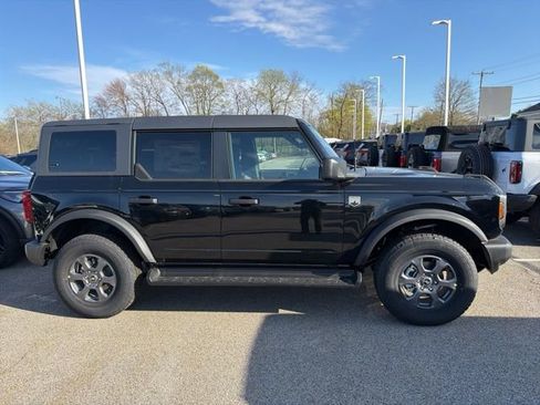 New 2026 Ford Bronco Big Bend AWD/4WD image 2