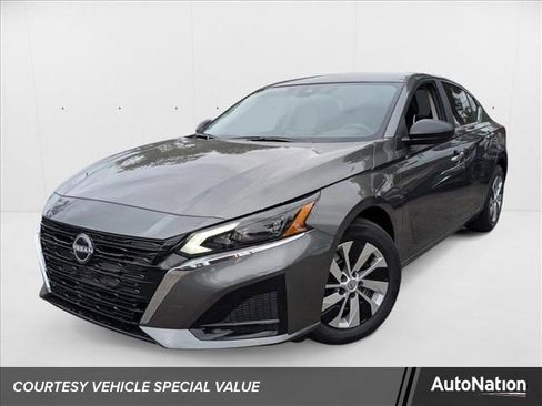 New 2025 Nissan Altima 2.5 S image 1