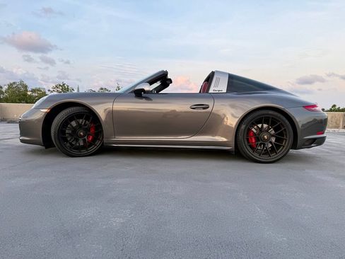 Used 2019 Porsche 911 Targa 4 GTS AWD/4WD image 23