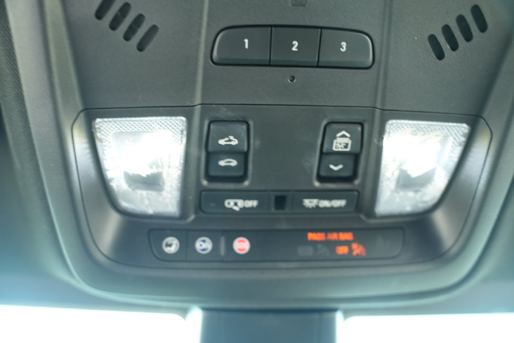 Used 2020 Cadillac XT5 Premium Luxury AWD/4WD image 35
