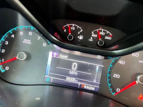 Used 2016 Chevrolet Colorado Z71 image 14