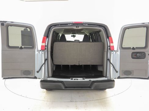 Used 2017 Chevrolet Express 2500 LS image 11