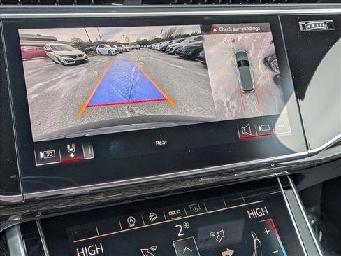 Certified 2025 Audi Q7 3.0T Premium w/ Convenience Package image 14