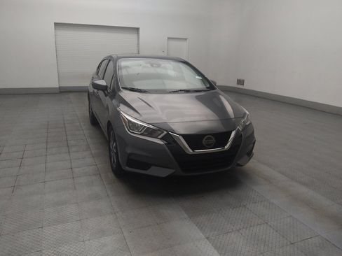 Used 2020 Nissan Versa SV FWD image 13