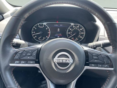 Used 2023 Nissan Altima 2.5 SR AWD/4WD image 25
