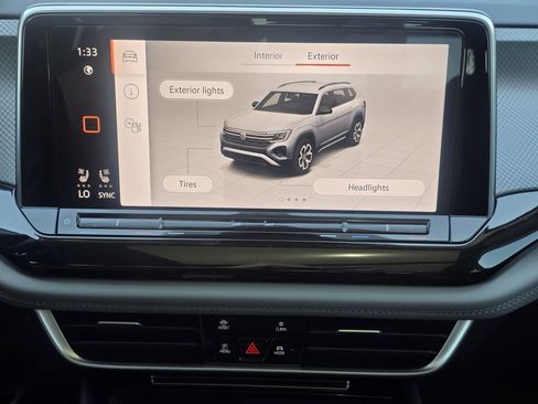 New 2026 Volkswagen Atlas Peak Edition AWD/4WD image 16