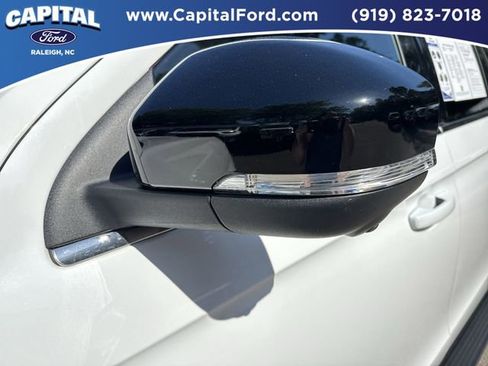 Certified 2025 Ford Expedition Max Active AWD/4WD image 12