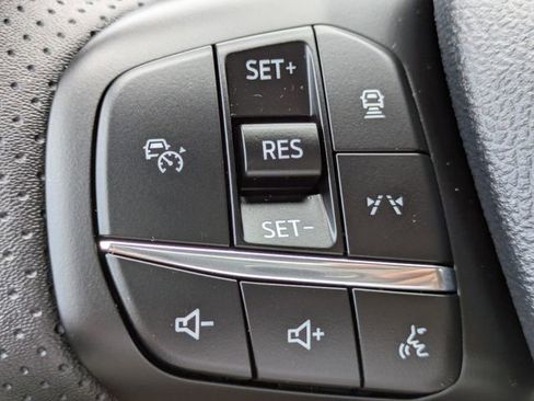 Certified 2026 Ford Escape ST-Line w/ Tech Pack #1 image 23