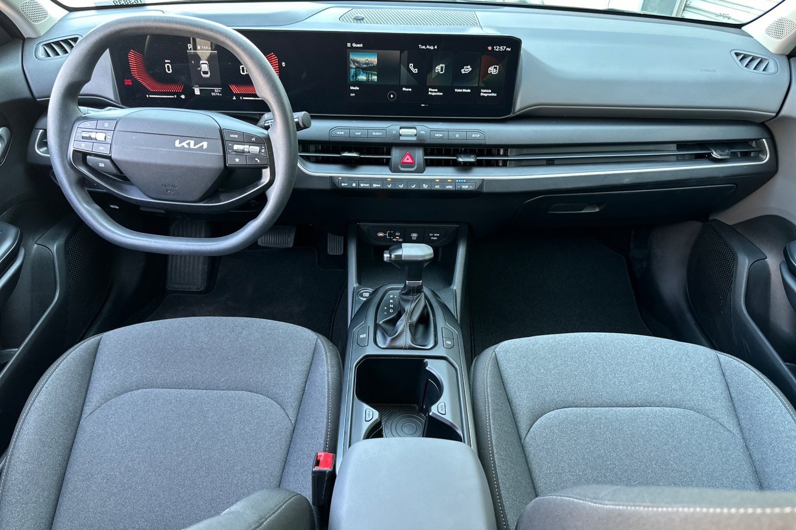 Used 2025 Kia K4 FWD image 14