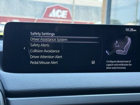 Used 2025 MAZDA CX-50 AWD 2.5 S w/ Premium Package image 39