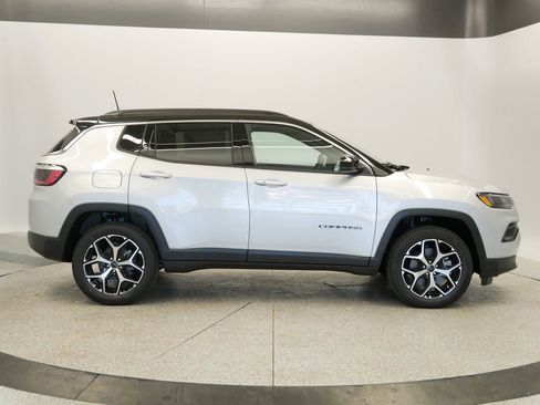 New 2025 Jeep Compass Limited image 8