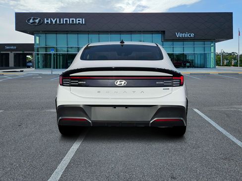 New 2026 Hyundai Sonata Blue FWD image 25