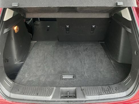 Used 2025 Chevrolet Trax LT image 17