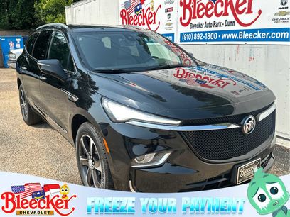 Used 2022 Buick Enclave Essence w/ Experience Buick Package